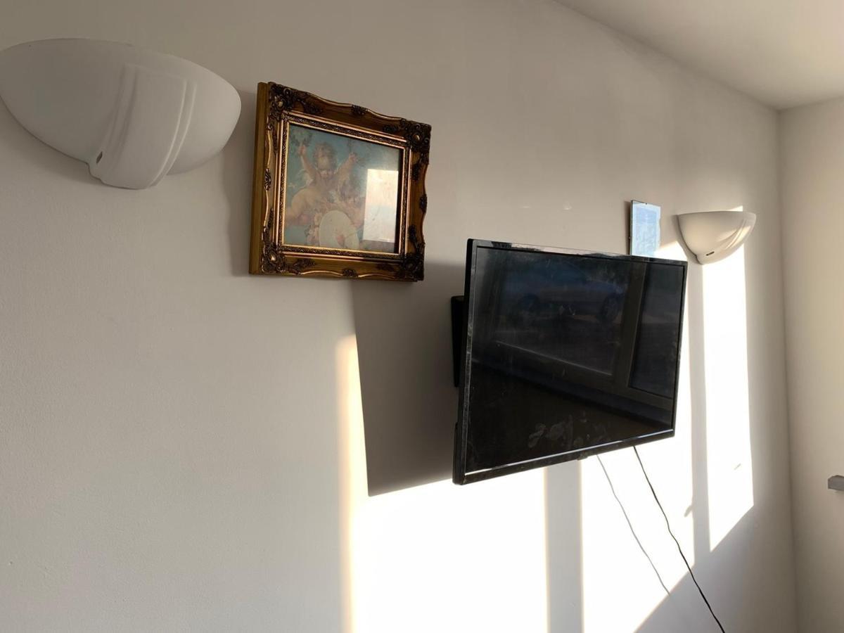 Beach Front Apartment With Free Parking, St Annes 리탬 세인트 앤스 외부 사진